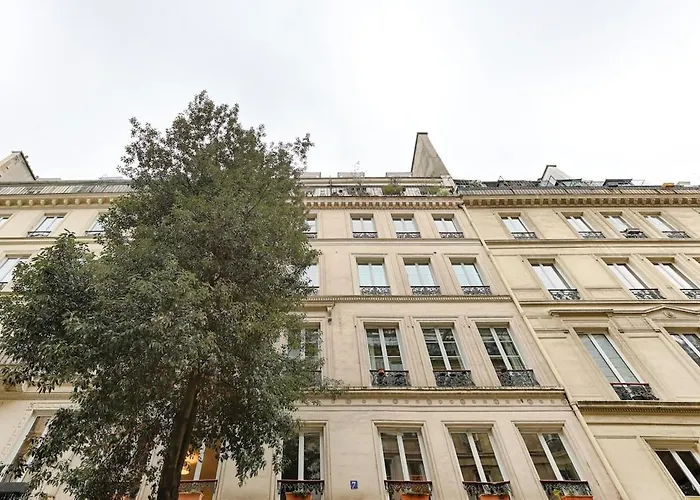 Duplex Atypique Au Coeur Du Sentier Διαμέρισμα *